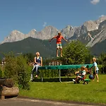 Kirchgasser Guest house