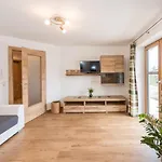 Kirchgasser Guest house 4*