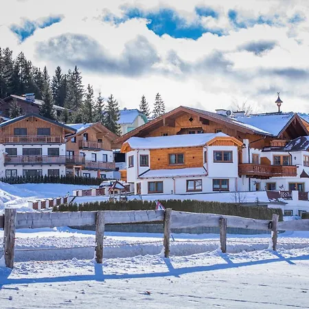 Guest house Kirchgasser 3*