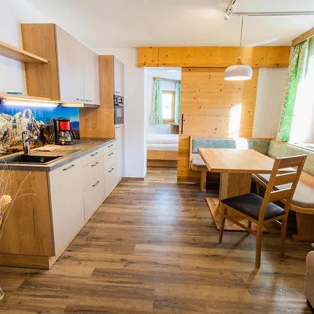 Guest house Kirchgasser 3*