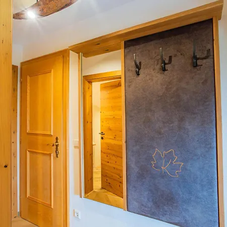 Guest house Kirchgasser 3*