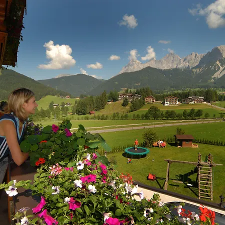 兰德科克加瑟旅馆 4* 拉姆绍达赫斯坦